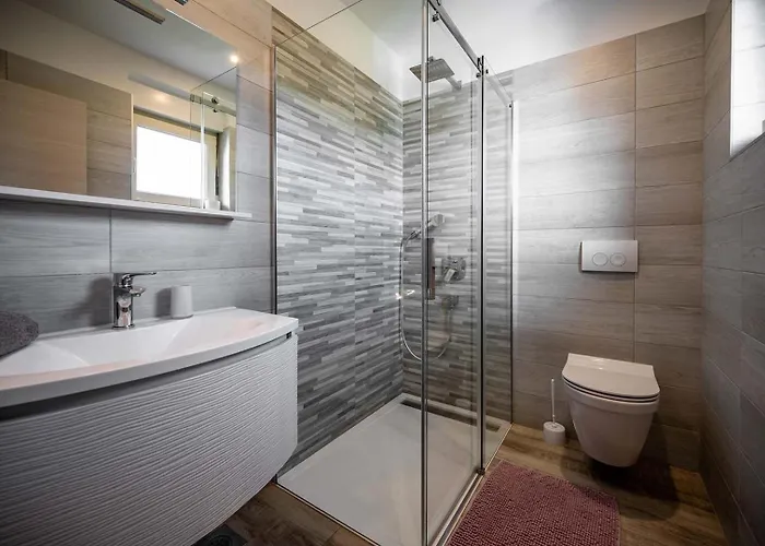 Luen ヴィラ プーラ